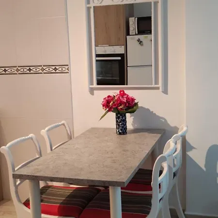 Maxmax Лос-Абригос